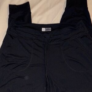 Lole Black Joggers with High Waistband and Tapered Legs